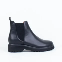 Astradi Boot^Ernest Wyler Store