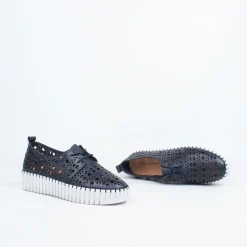 Belarus Lace Up^Django & Juliette Hot