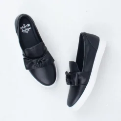 Bowbar Slip On^Minx Fashion