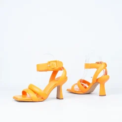 Cara Heel^Carrano - Brazil Store