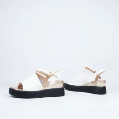 Danger Sandal^Mila Raine Hot
