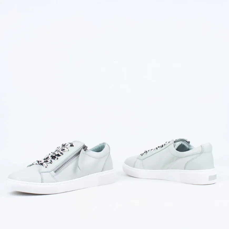 Guess Sneaker^Martinez Valero by Bresley Store