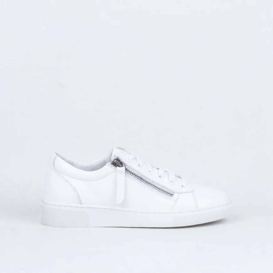 Guess Sneaker^Martinez Valero by Bresley Store