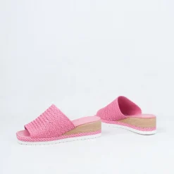 Izze Slide^Django & Juliette Shop