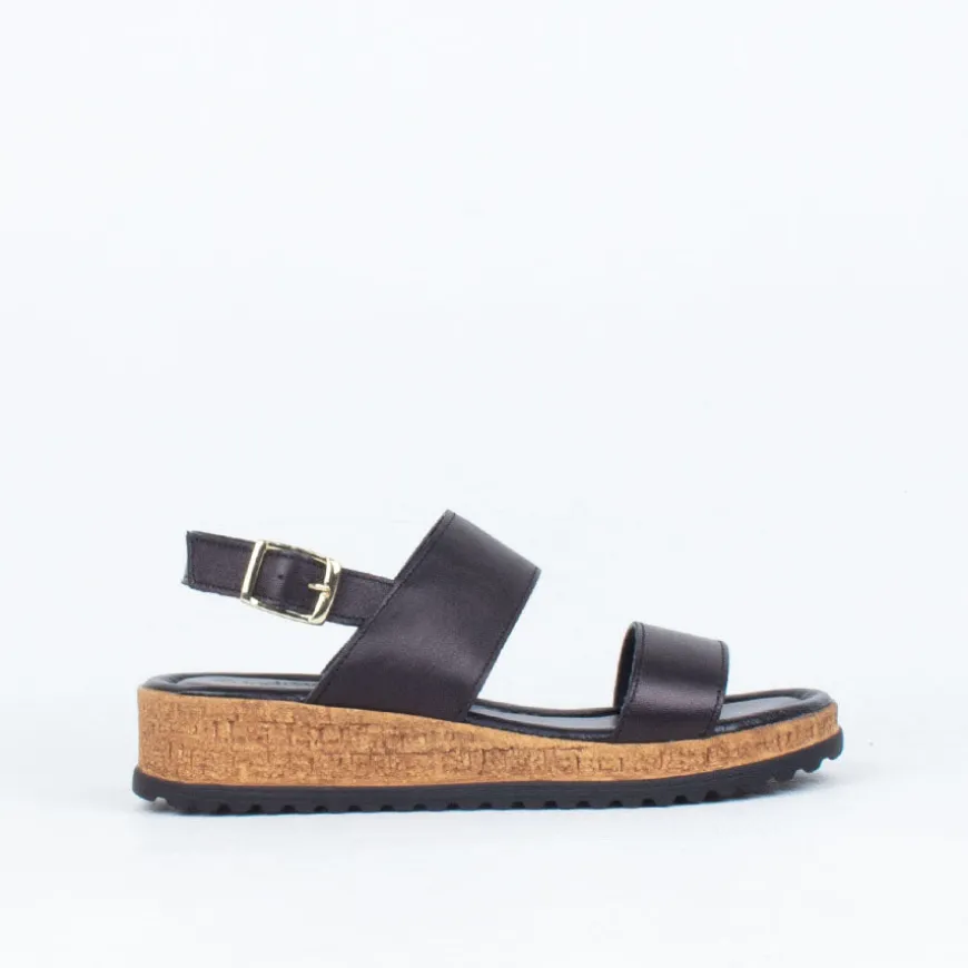 Laccan Sandal^Sundowner - Italy Flash Sale