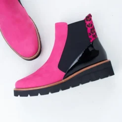 Liana Boot^Ernest Wyler Store