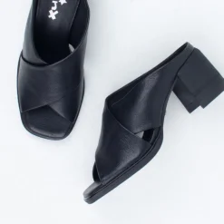 Lucy Slide^Minx New