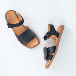 Monik Sandal^EOS Online