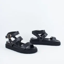 Nomi Sandal^Ernest Wyler New