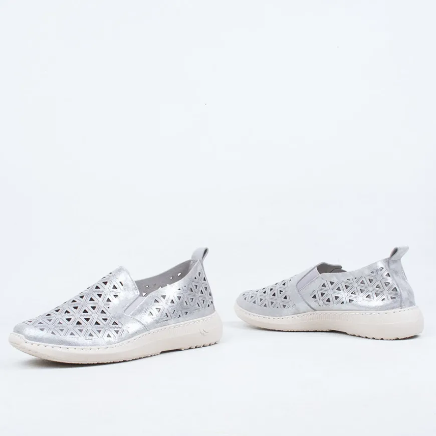 Pia Slip On^Pluma Flex - Spain Discount