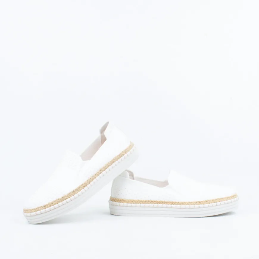 Queen Slip On^Verali Discount