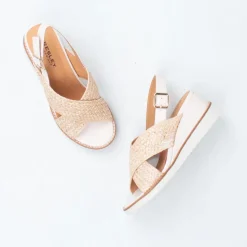 Shayna Sandal^Bresley NZ New