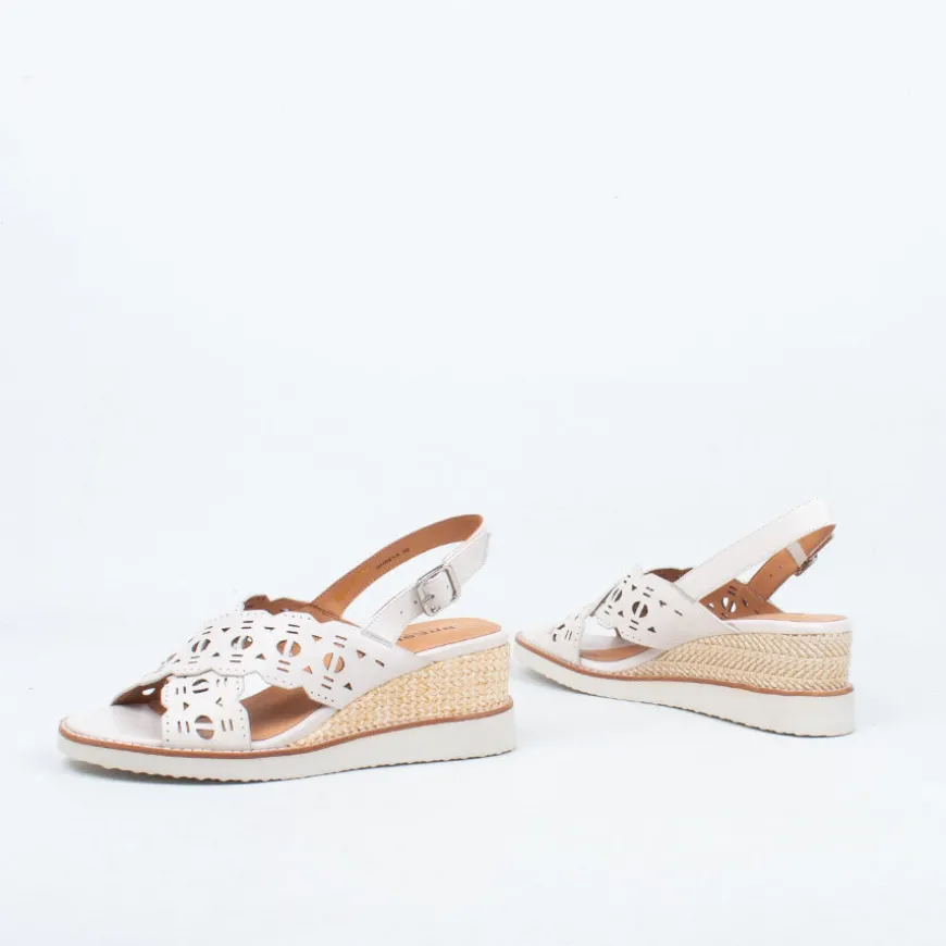 Shreya Sandal^Bresley NZ Store