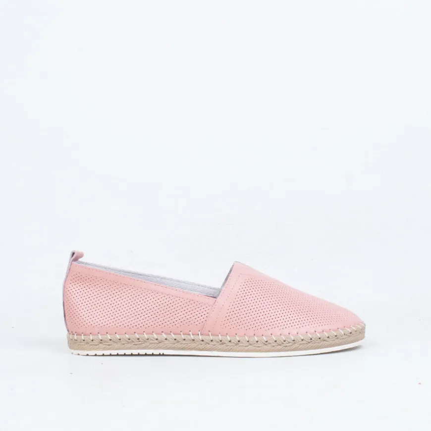 Tokyo Slip On^Ernest Wyler Best Sale